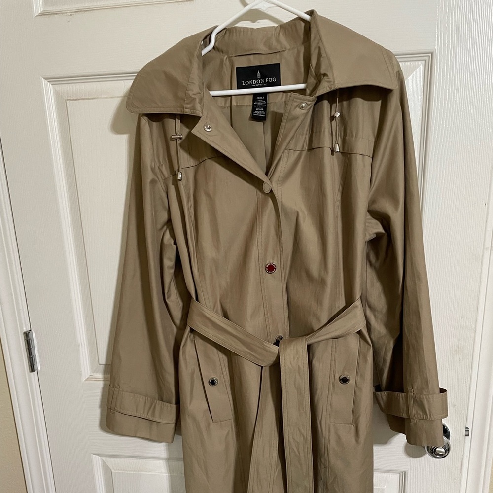 Trench coat